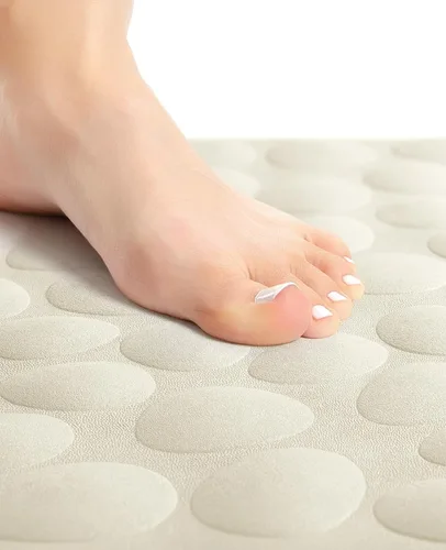 Vista 2 de Bligli Tapete para bañera antideslizante, estándar de 16 x 31.5 pulgadas, con ventosas fuertes, goma suave, antideslizante, lavable a máquina, Beige