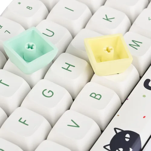 Vista 2 de Ussixchare XDA Keycaps PBT - Juego de 135 teclas de anime japonés Dye-Sub ANSI ISO para teclado Cherry MX gato extraño