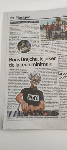 Vista 4 de Máscara de comodín azul, como la usada por el dj Boris Brejcha