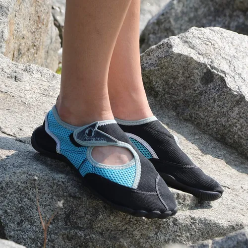 Vista 5 de Body Glove Zapatos de agua para mujer (lago, aeróbicos, natación, deportes acuáticos, playa, zapatos de agua para mujer), color negro y azul Oasis