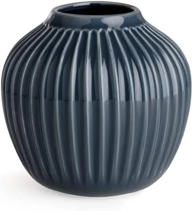 Vista 8 de Kahler Hammershoi - Jarrón de porcelana acanalada blanca, 4.1 pulgadas