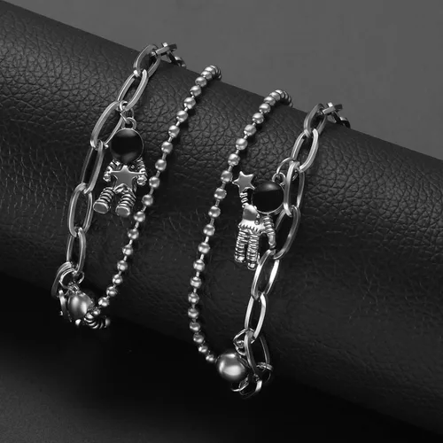 Vista 2 de Axbuldo 2PCS Couple Bracelets for Women Men Space Astronaut Pendants Promise Friendship Bracelet Stainless Steel Mutual Attraction Matching
