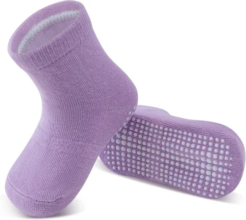 Vista 4 de Tenpluszero Calcetines de algodón antideslizantes para niños pequeños, calcetines de algodón con agarres para bebés, niños y niñas
