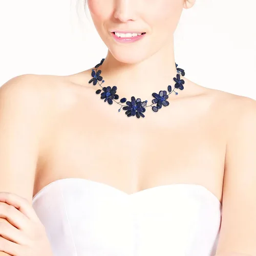 Vista 5 de AeraVida Elegante collar de lapislázuli azul y gargantilla de moda inspirada en flores, Resina