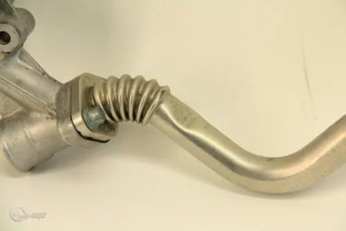 Vista 4 de Mercedes-Benz 002 140 62 60, Válvula EGR