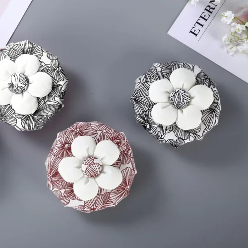 Vista 7 de Paquete de 4 fundas para pomo de puerta, protector redondo floral suave, lindo protector de manija de puerta con esponja, protector universal