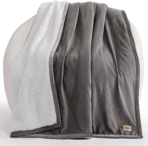 Vista 9 de UGG - Manta de arrullo Bliss, manta de forro polar suave y mullida para cama o sofá, tamaño extragrande, cálida, reversible, lavable a máquina