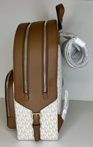 Vista 6 de MICHAEL Michael Kors Jaycee - Mochila grande con bolsillo con cremallera y gancho grande para cartera triple