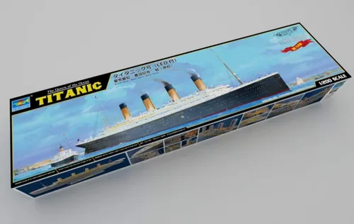 Vista 7 de Trumpeter Titanic Kit de modelo de plástico con LED