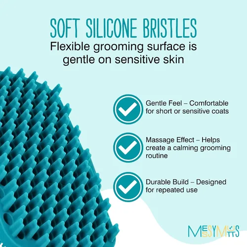 Vista 3 de Messy Mutts Cepillo reversible de silicona de doble cara para mascotas Masaje suave, cepillado, baño y herramienta de eliminación de pelo de perro