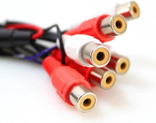 Vista 4 de Audiopipe Ecualizador gráfico de 5 bandas con controlador de línea de 7 V (EQ-57MOTO)