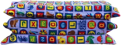 Vista 4 de KinderMat + Eric Carle Kinderbundle - ABC & 123 - Alfombrilla para siesta completa y funda lavable, edición especial - 47" x 22", paquete económico