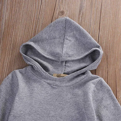Vista 5 de Conjunto de camiseta con capucha y pantalones a rayas para recién nacidos