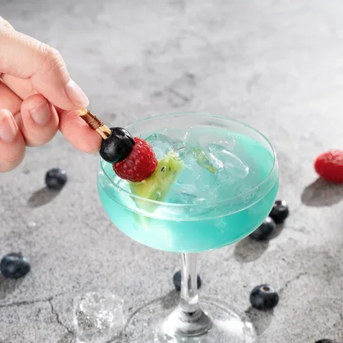 Vista 6 de Restaurantware Púas de cóctel de 2.5 pulgadas, 100 pinchos desechables para aperitivos, parte superior de latón, palillos de dientes decorativos