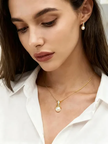 Vista 2 de Starchenie Juego de aretes de perlas de plata de ley 925 chapada en oro de 18 quilates para mujer