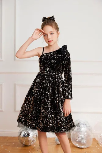 Vista 6 de GRACE KARIN Vestido de lentejuelas para niñas, vestido de fiesta brillante de un hombro con lazo para el cabello
