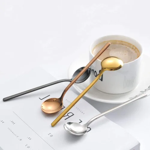 Vista 4 de Juego de 8 mini cucharas de café expreso de 5.3 pulgadas con mango esmerilado negro mate de acero inoxidable para postre té, helado, pastel