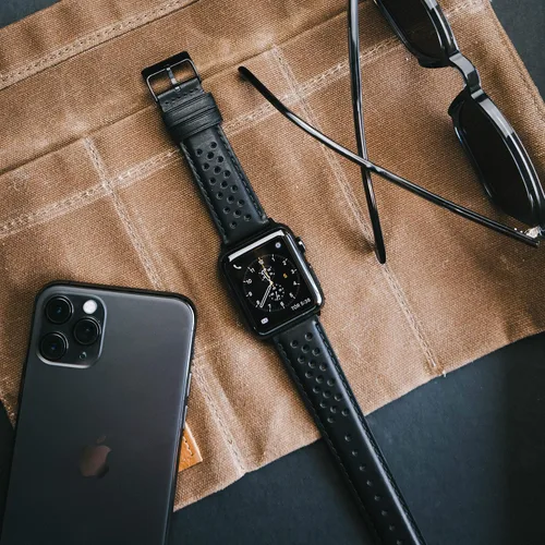 Vista 4 de BARTON WATCH BANDS - Correas de reloj de cuero Horween compatibles con los modelos de Apple Watch - 1, 2, 3, 4, 5, 6, 7, 8, 9, 10, SE, Ultra y Ultra