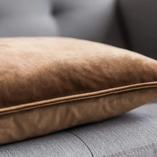 Vista 2 de MIULEE Juego de 4 fundas de almohada decorativas de terciopelo de felpilla de 18 x 18 pulgadas