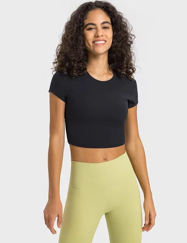 Vista 2 de ZHENWEI Camisetas de entrenamiento de manga corta para mujer, camisetas deportivas acanaladas con cuello redondo, camisetas atléticas para gimnasio