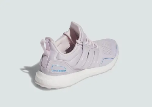 Vista 4 de adidas - Tenis para correr Ultraboost Personal Best para mujer