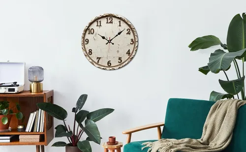 Vista 6 de Reloj de pared de madera envejecida blanco vintage con números tallados 9.8x9.8 in