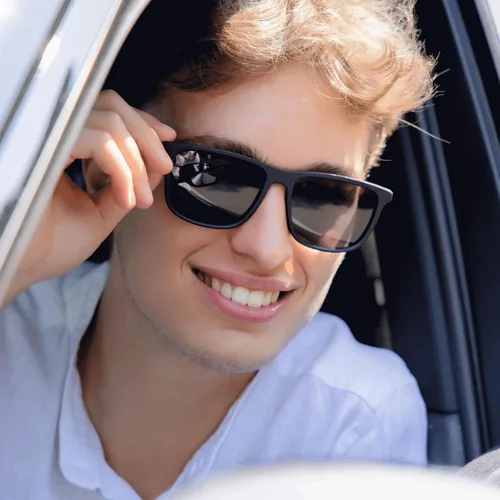Vista 3 de ZENOTTIC - Lentes de sol polarizados cuadrados para hombre, marco TR90 ligero, 100% bloqueo UV, para conducir, pesca, golf, deportes