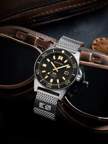 Vista 7 de Hydromatic AFHM200-1A9 - Reloj deportivo automático profesional para hombre, 656.2 ft660 pies, AFHM200-1A9, Buceo Profesional