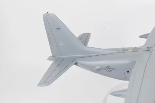 Vista 4 de Lockheed Martin® AC-130W, 73d SOS, modelo a escala de caoba 1/74 (21")