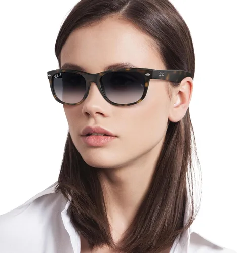 Vista 31 de Ray-Ban RB2132 New Wayfarer Gafas de sol cuadradas