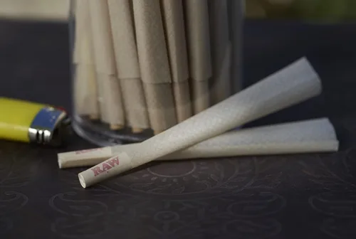 Vista 3 de RAW Cones Organic King Size: 100 unidades, papel de conos preenrollados, 4.291 in Papeles de liar patentados de combustión lenta, totalmente