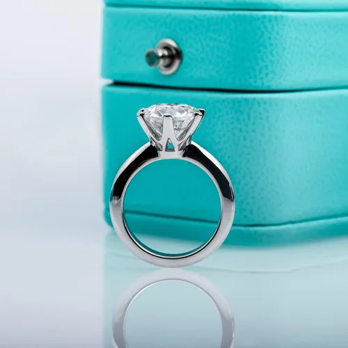 Vista 7 de AnuClub 1235CT Anillo solitario de moissanita de seis puntas, anillo de plata de ley 925, regalo para boda, compromiso y aniversario con certificado