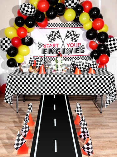 Vista 4 de Suministros de cumpleaños para fiesta de autos de carreras, tapete para correr de pista de carreras, mantel de carreras, pancarta a cuadros, 12