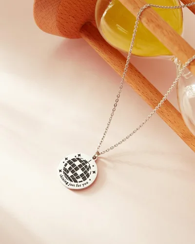 Vista 3 de Yooborn Collar inspirado en Taylor 13 Shining Just for You Ts Inspired Necklace Music Lover Reputation 1989 Red Speak Now Regalo para mujeres