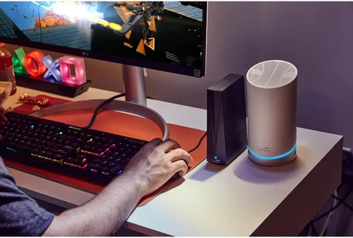 Vista 3 de ARRIS Surfboard Thruster Kit de Aceleración de Router Wi-Fi 6E para Juegos W6B Banda Dedicada de 6GHz Puerto de 2.5 Gbps Funciona