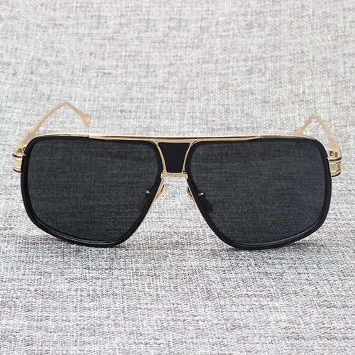 Vista 3 de Gafas de sol de aviador cuadradas de gran tamaño de diseñador con barra de metal dorada clásica para hombres y mujeres gafas UV400
