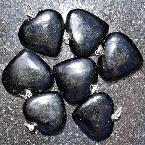 Vista 4 de Zenergy Gems - Collar con dije de corazón, piedras preciosas naturales del Himalaya en forma de corazón + cadena de plata de 20 + corazón de carga