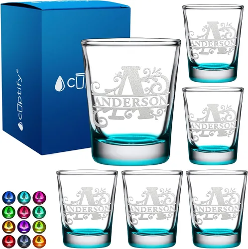 Vista 40 de Cuptify Inicial de cristal con monograma y nombre de 2 onzas, parte inferior negra grabada con texto personalizado para regalos, bodas, cumpleaños