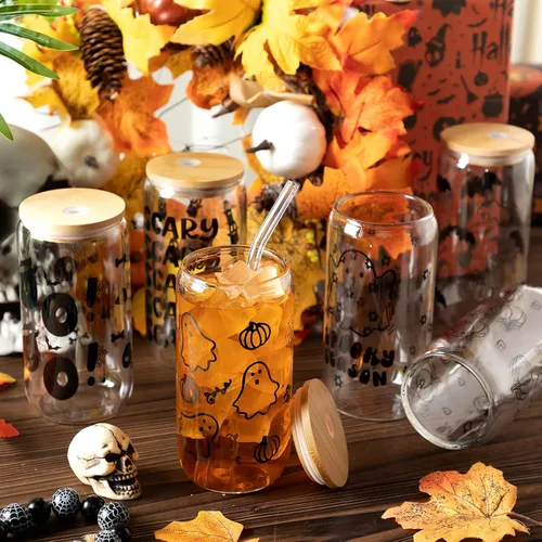 Vista 4 de meekoo 6 tazas de vidrio de Halloween de 16 onzas, tazas de café helado, calabazas, murciélagos, fantasmas, vasos de cerveza con tapas y pajitas