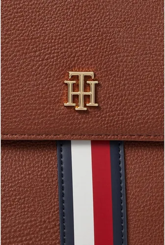 Vista 4 de Tommy Hilfiger Ruby II - Mochila con solapa de PVC, Marrón (Heritage Brown), Ruby Ii Flap Mochila-guijarro Pvc