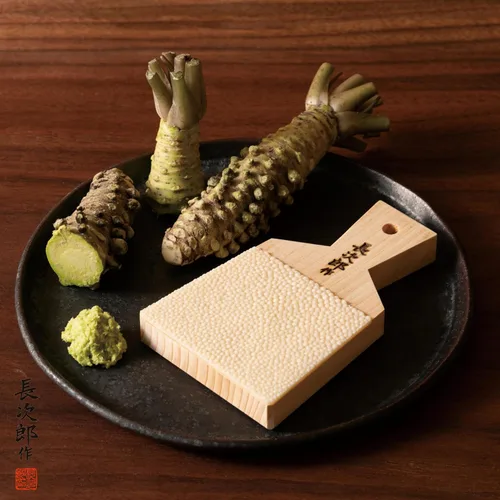 Vista 5 de GourmetSleuth Wasabi Rallador 5" Piel de Tiburón Marrón