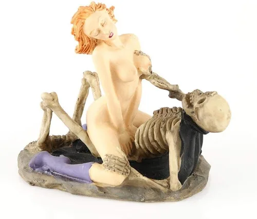 Vista 5 de Tvoip Figuras creativas de resina de cráneo, fantasma y belleza, estatua sexy, 2 posturas para el hogar, bar, fiesta, escritorio, adorno decorativo