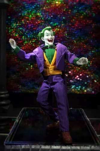 Vista 8 de DC Comics - Figura de acción de The Joker de 8 pulgadas
