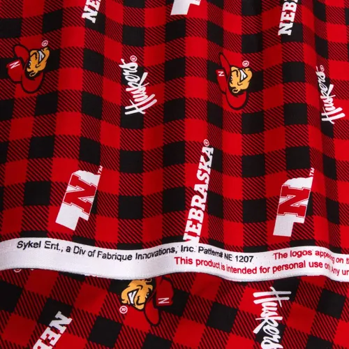 Vista 4 de NCAA Nebraska Cornhuskers Buffalo Plaid algodón, tela por yarda