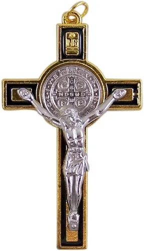 Vista 2 de Faith Jewelry Collection Colgante de crucifijo de San Benito en tono dorado y plateado, 2 78 pulgadas, Metal