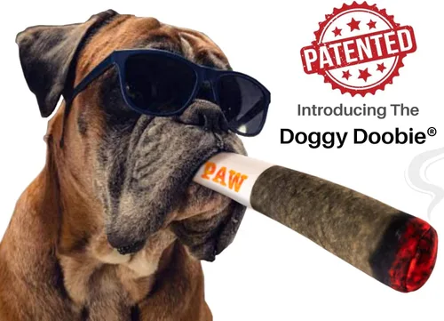 Vista 2 de Nestpark Doggy Doobie - Juguetes divertidos para perros, juguetes chirriantes de felpa para medianos, pequeños y grandes, relleno fresco