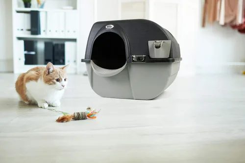 Vista 5 de Omega Paw Elite Caja de Arena de Limpieza Automática Roll 'n Clean, Negro de Medianoche, Grande (EL-RA20-1)