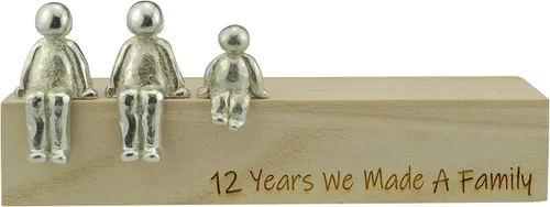 Vista 2 de Idea para el 12º aniversario – 12 años que hicimos un adorno de metal familiar – Elige tu combinación familiar (1 niño)