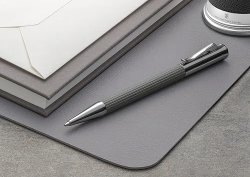 Vista 3 de Faber-Castell Graf von Bolígrafo Tamitio Stone Gris