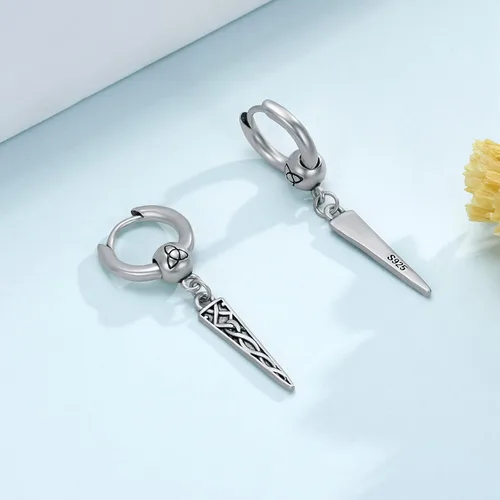 Vista 3 de Aretes vikingos nórdicos para hombre, plata de ley 925, aretes colgantes vikingos negros, joyería vikinga nórdica, regalos para hombres